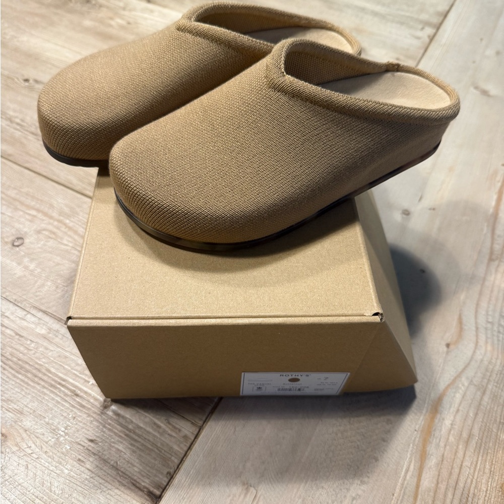 Rothy's Butternut Casual Clogs